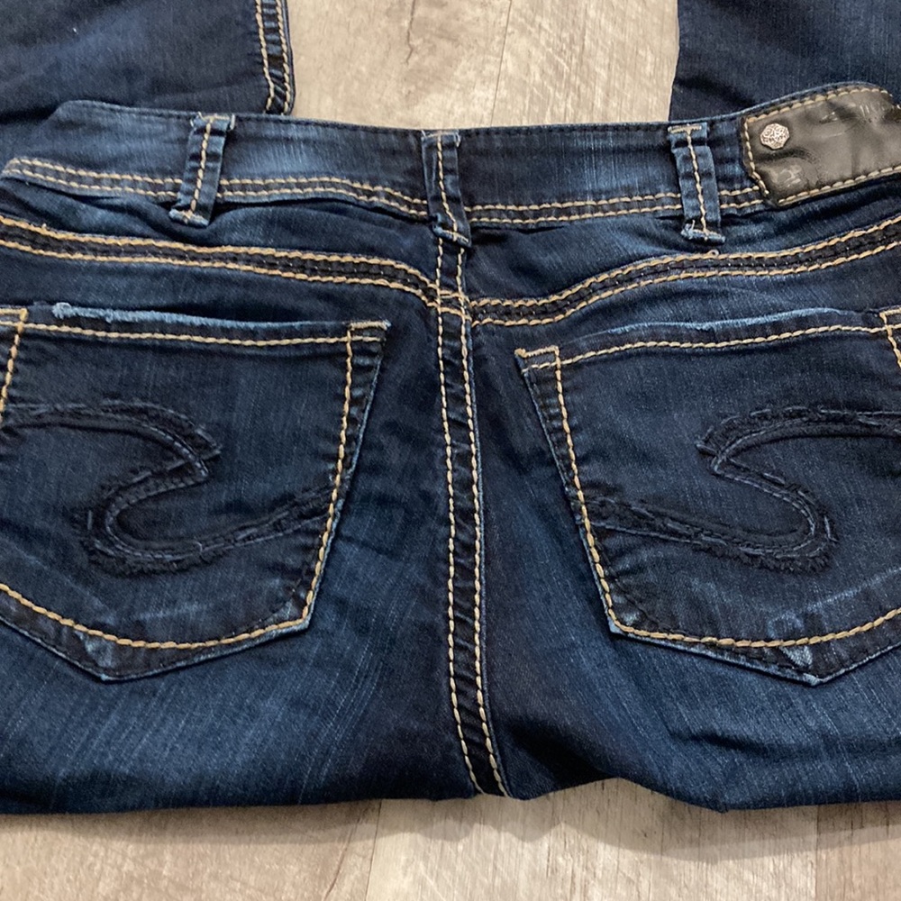 Suki Capri- Silver Jeans